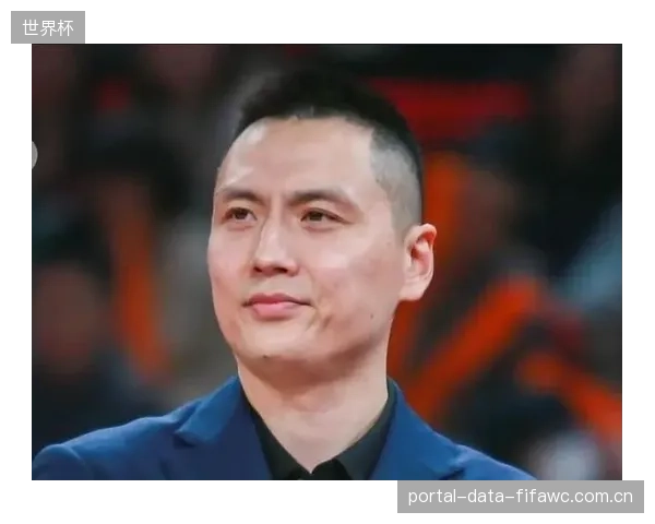 上海队主帅卢伟打造的分享球体系见效,球队强大的整体性是夺取常规赛冠军的根本。 上海队主帅卢伟打造的分享球体系见效,球队强大的整体性是夺取常规赛冠军的根本。